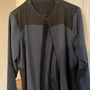 Scrub jacket plus size XL. Blue and black